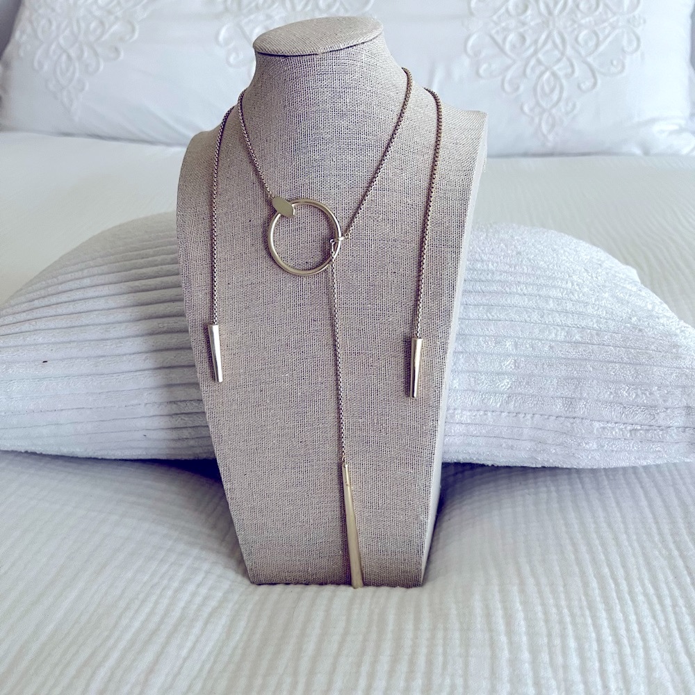 Kendra Scott Tegan Necklace in Gold